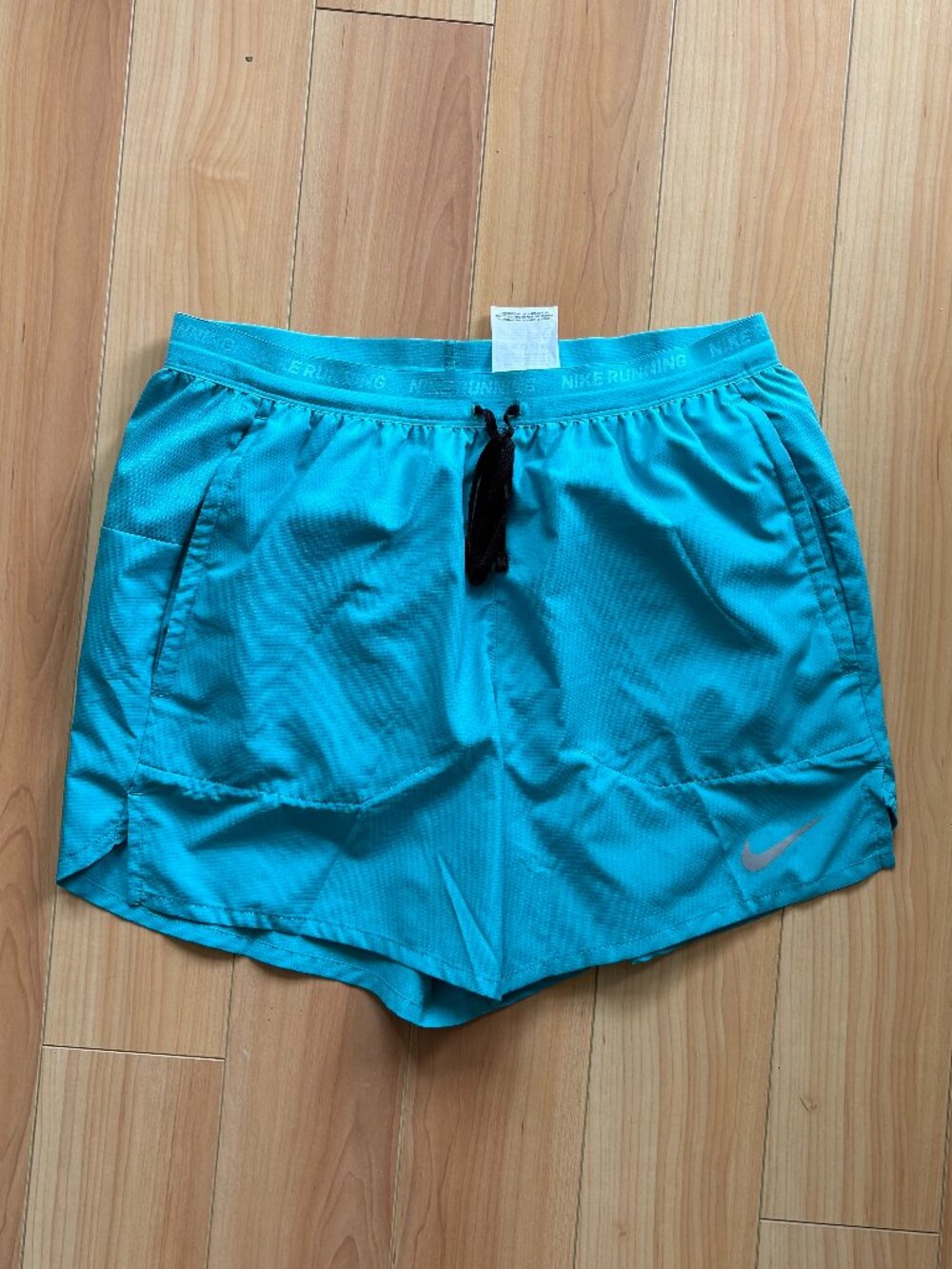 Nike 5" brief lined shorts